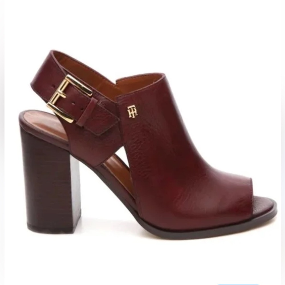 Tommy Hilfiger Peppy Block Heel Sandal Size 10 in Burgundy
